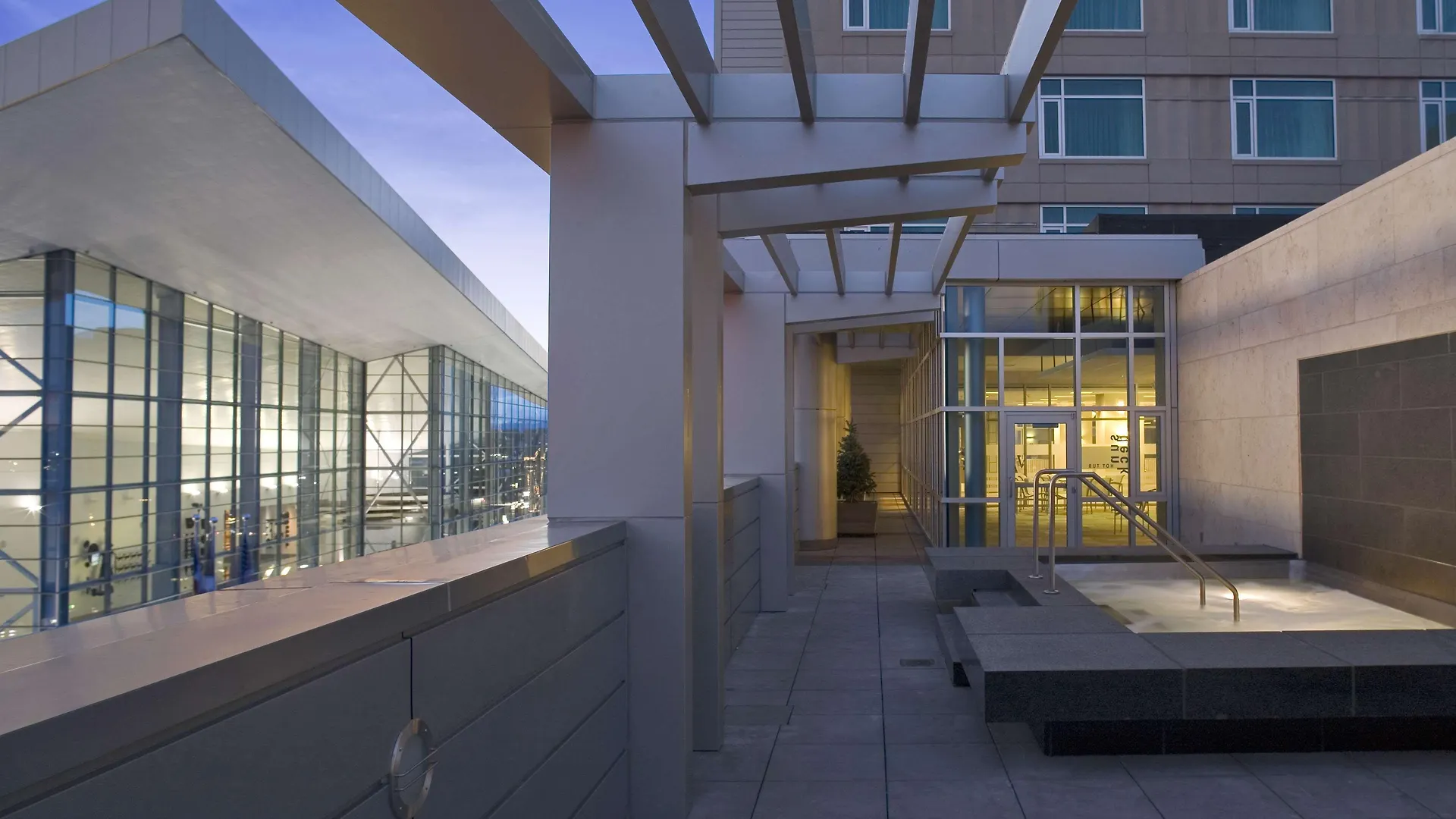 Hampton Inn & Suites Denver-Cherry Creek DEN