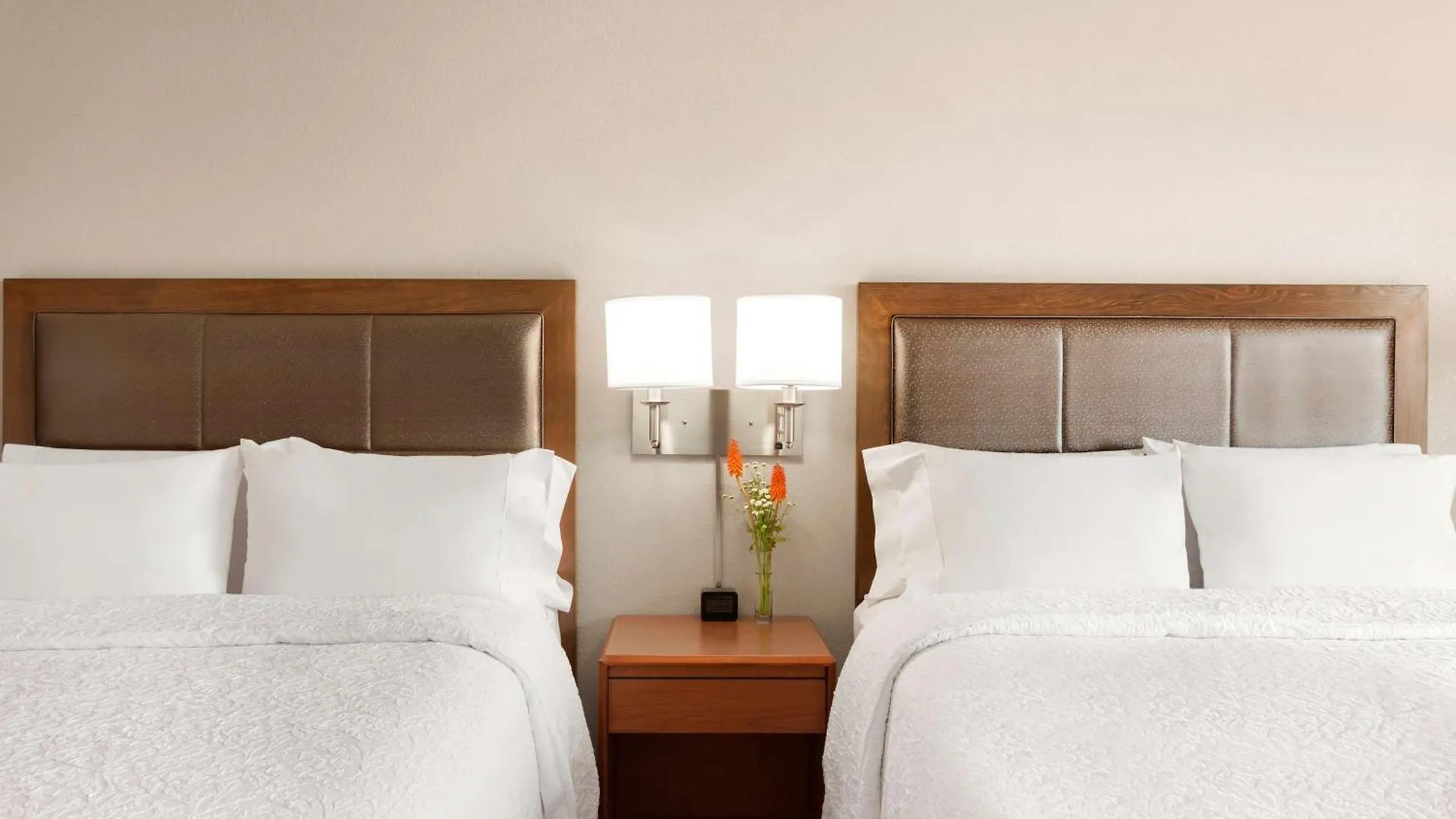 Hampton Inn & Suites Denver-Cherry Creek