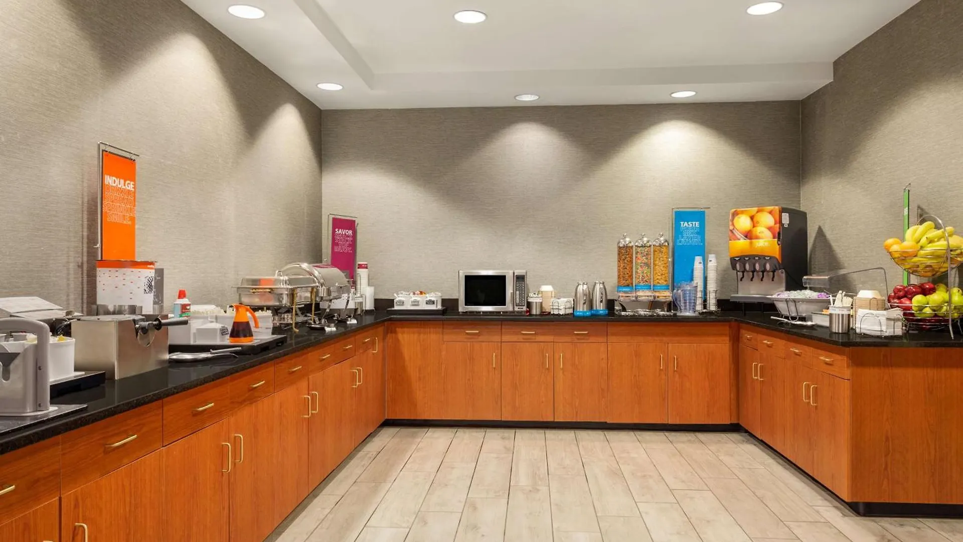 Hampton Inn & Suites Denver-Cherry Creek DEN