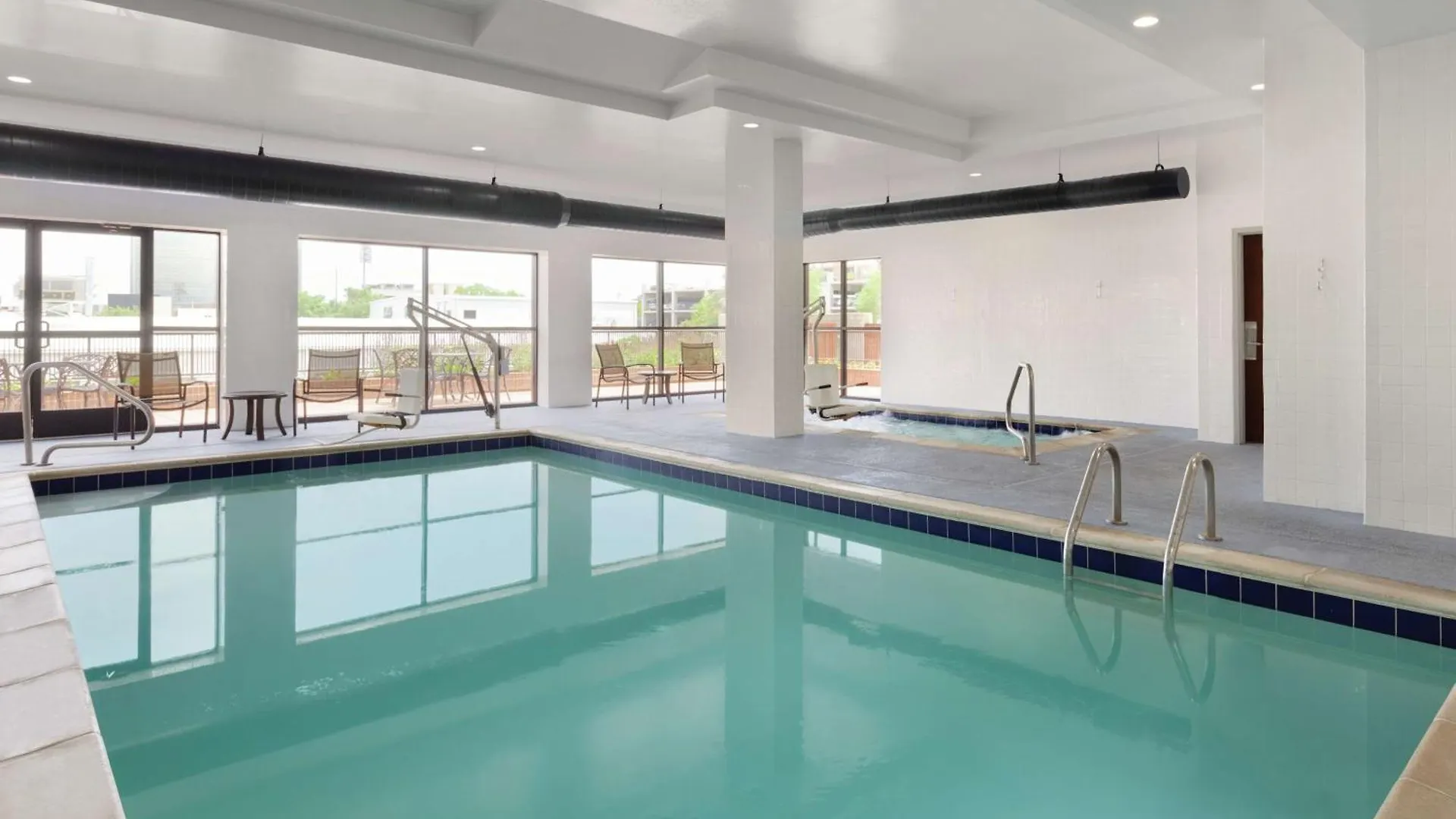 Hampton Inn & Suites Denver-Cherry Creek Hotel