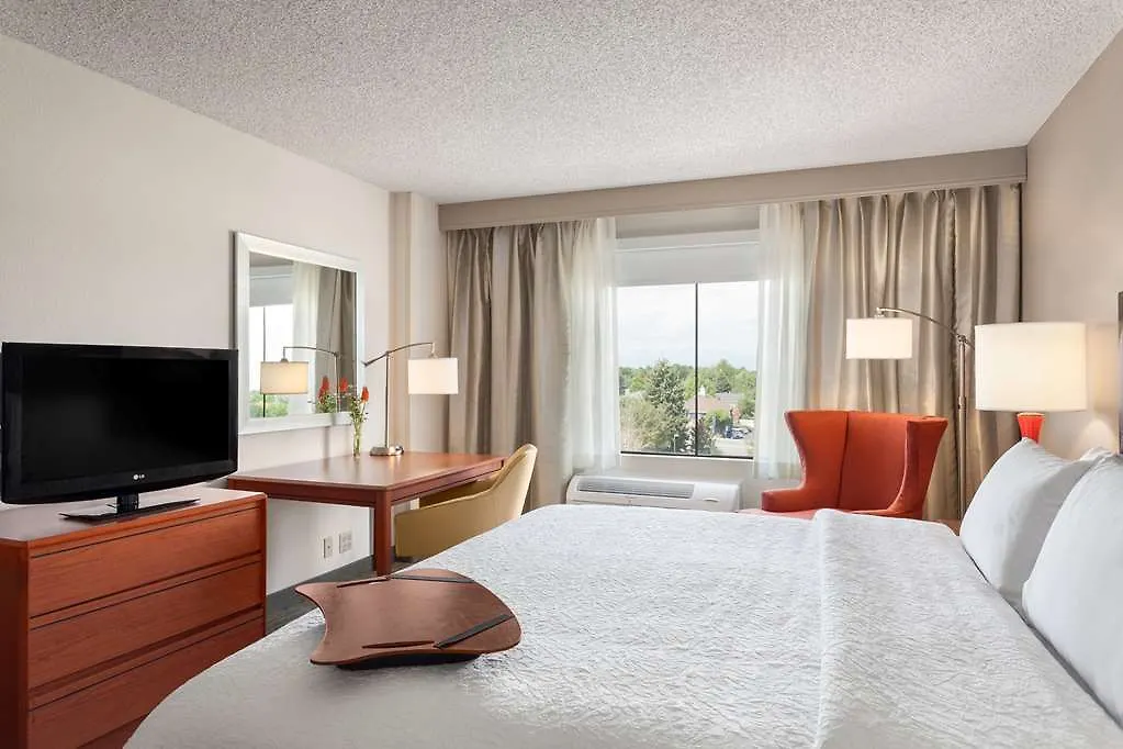 Hampton Inn & Suites Denver-Cherry Creek